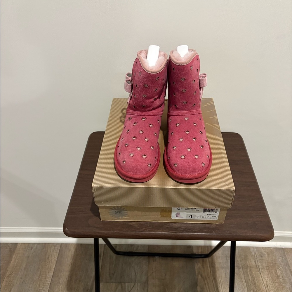 Pink UGGs K Joleigh boots kids size 4
